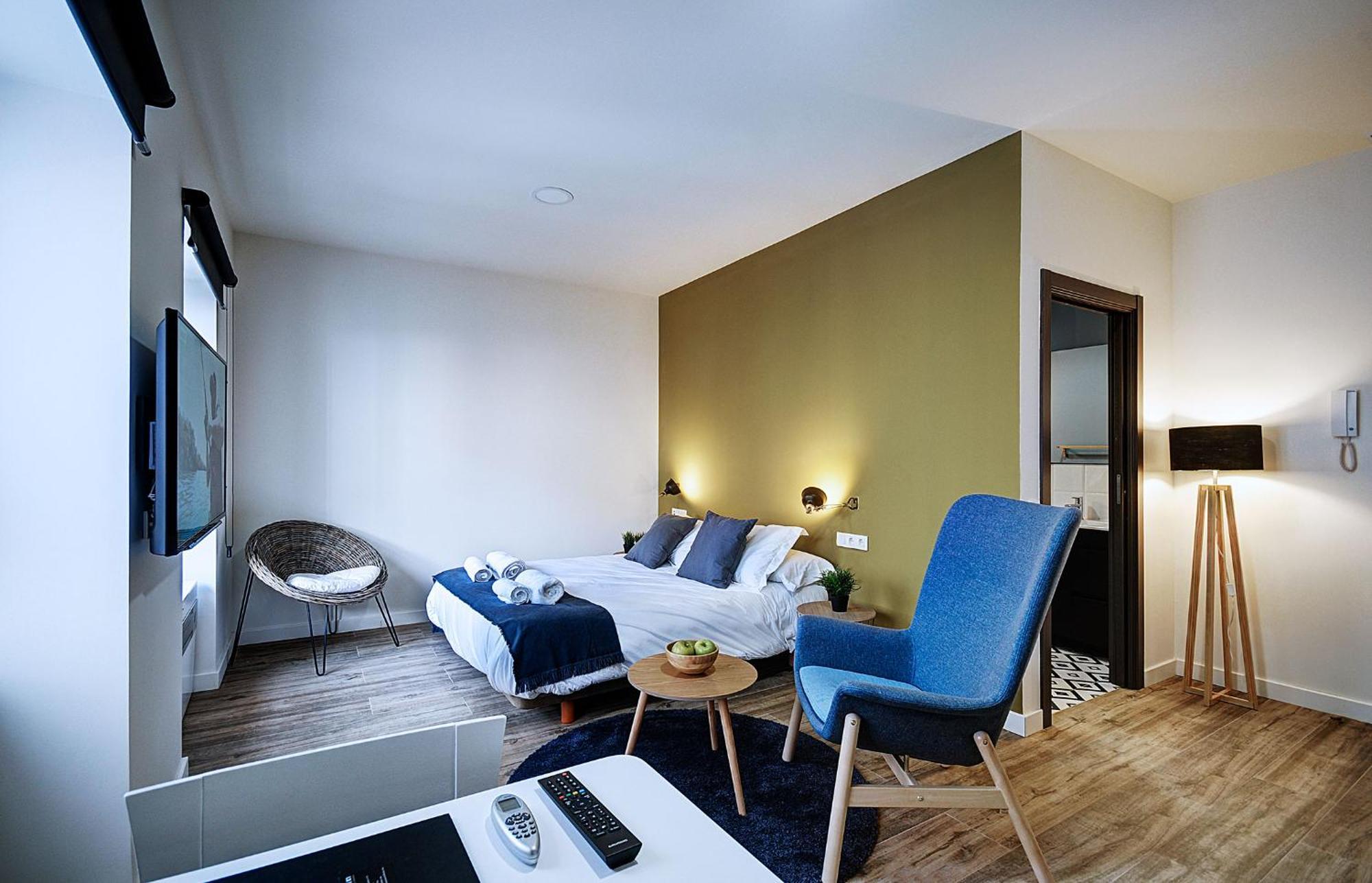 Apartamentos Al-Qazeres Luxury La Concepcion Caces Dış mekan fotoğraf
