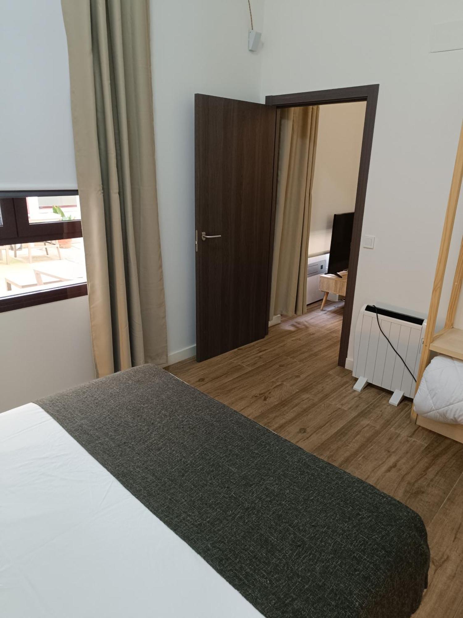 Apartamentos Al-Qazeres Luxury La Concepcion Caces Dış mekan fotoğraf