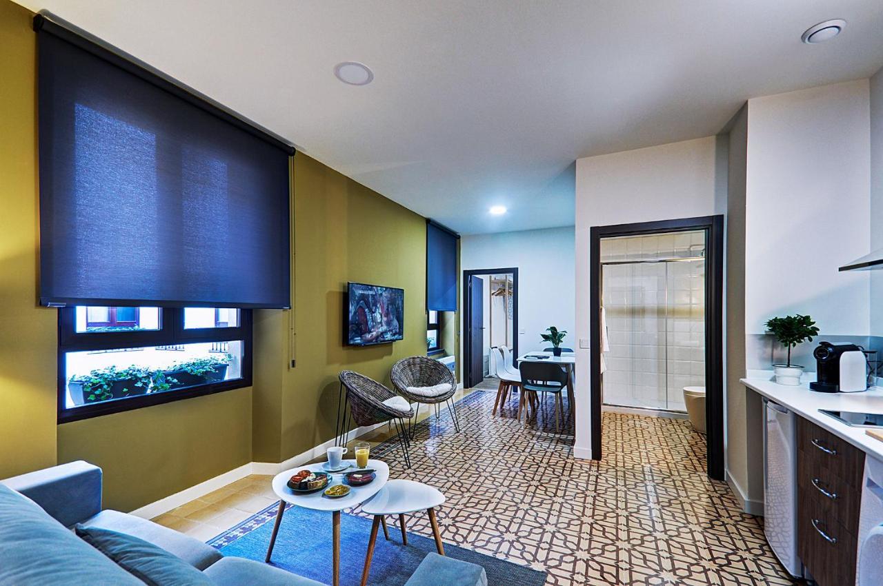 Apartamentos Al-Qazeres Luxury La Concepcion Caces Dış mekan fotoğraf